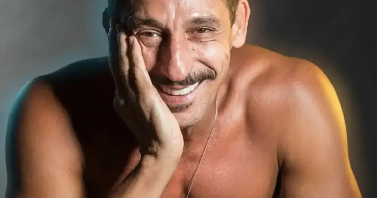 Aos 61 anos, ator Tuca Andrada assume publicamente ser gay