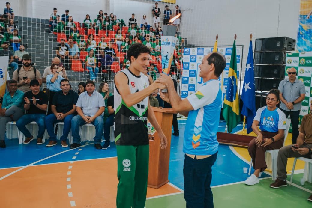 Prefeitura e governo abrem Jogos Escolares 2026 em Cruzeiro do Sul