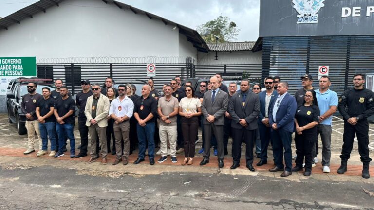 A segurança pública no Vale do Juruá recebeu um importante reforço nesta quinta-feira (23), com a entrega de novos equipamentos