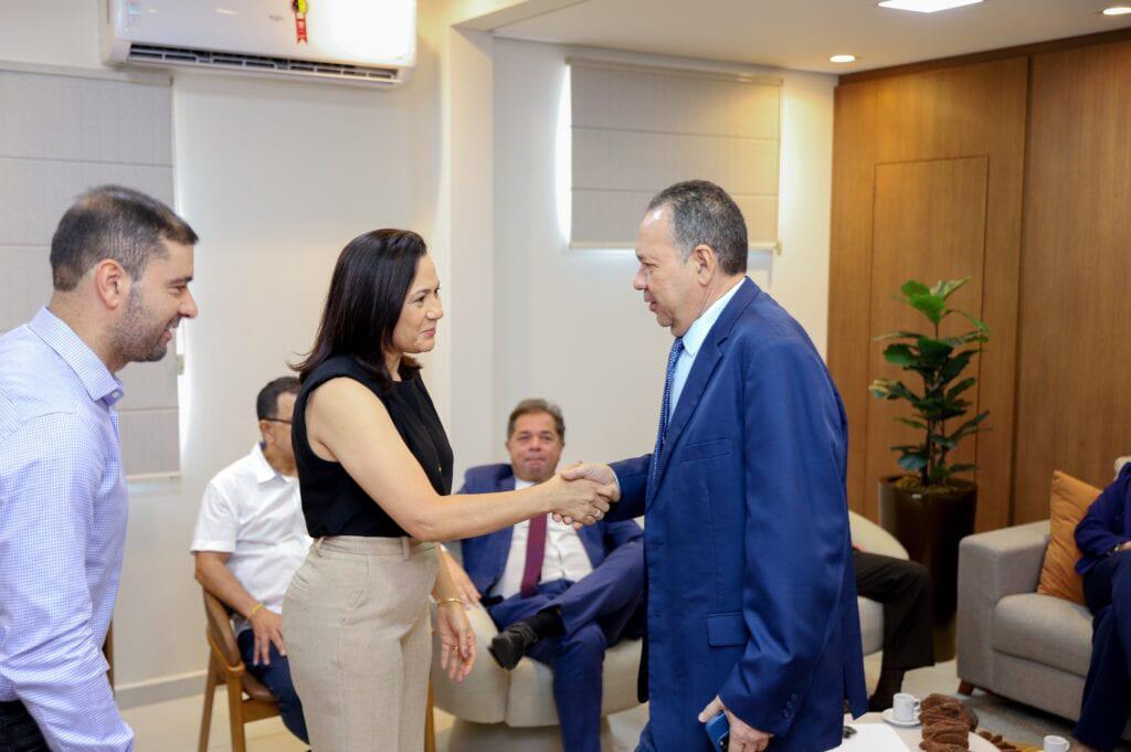 Durante o discurso, Manoel afirmou que as decisões fazem parte das prerrogativas do cargo