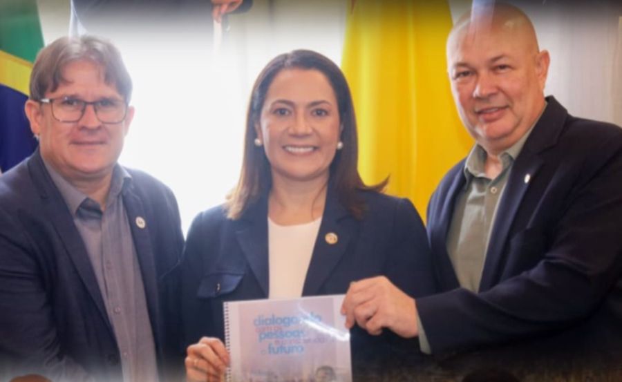 Mailza recebeu a visita de Josimar, José Adriano, Assuero e Mauro Sergio