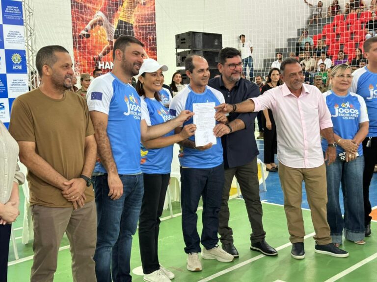 Mailza anuncia investimentos na abertura dos Jogos Escolares no Juruá