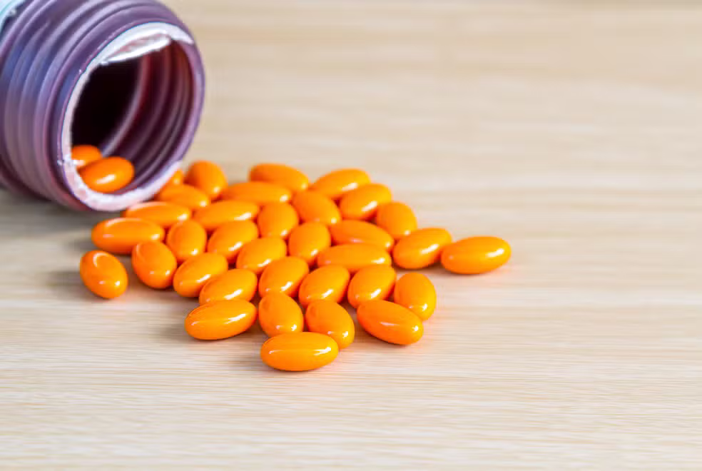 Nova regra da Anvisa restringe uso de suplementos de cúrcuma no Brasil