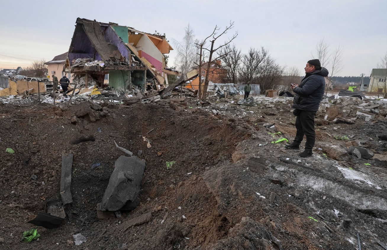 Missil Russo Destroi Casa Ucrania