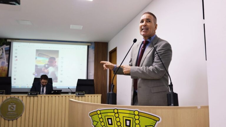 Neném Almeida defende Alysson e critica cobranças precipitadas