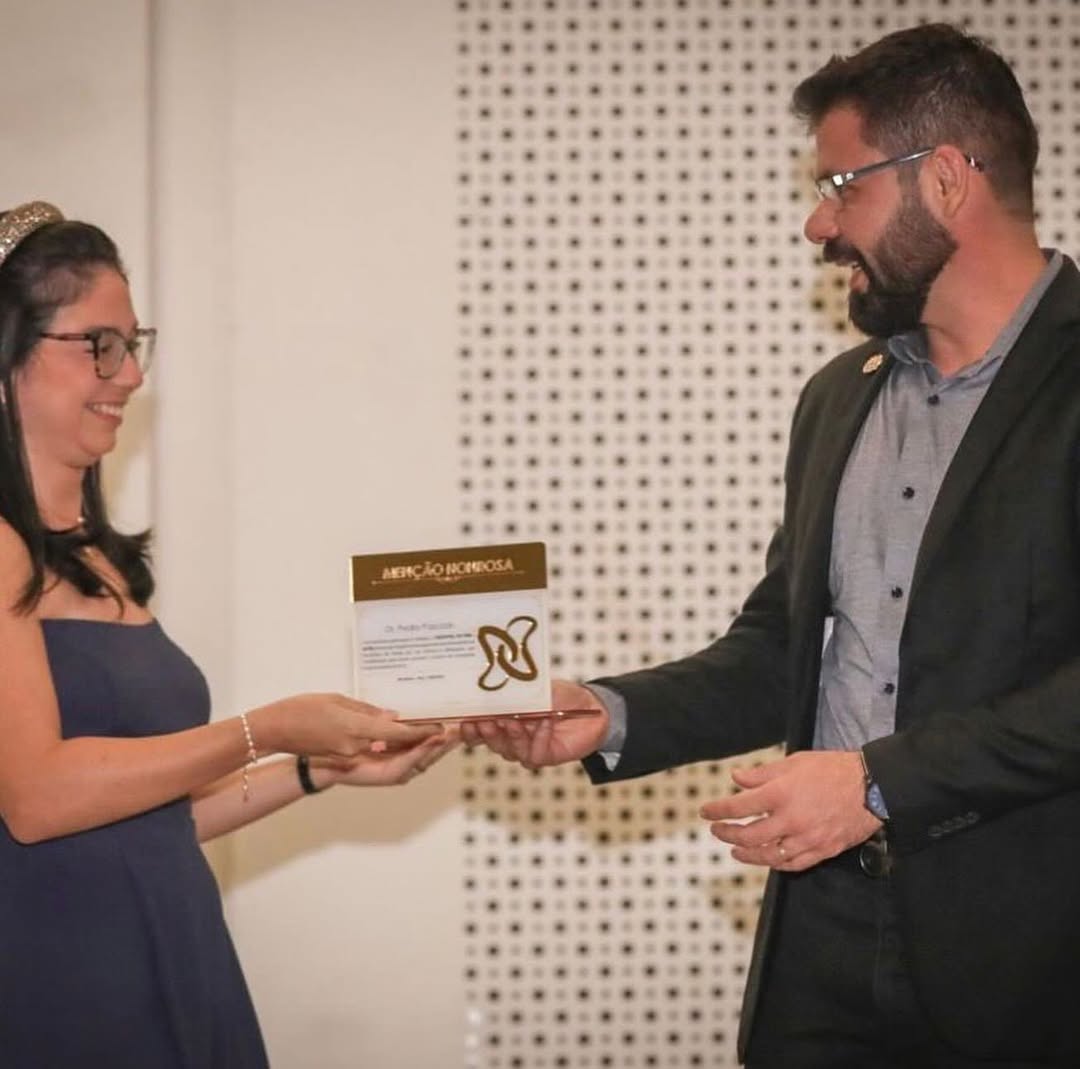 Pedro Pascoal publica homenagem emocionante para sua esposa nas redes