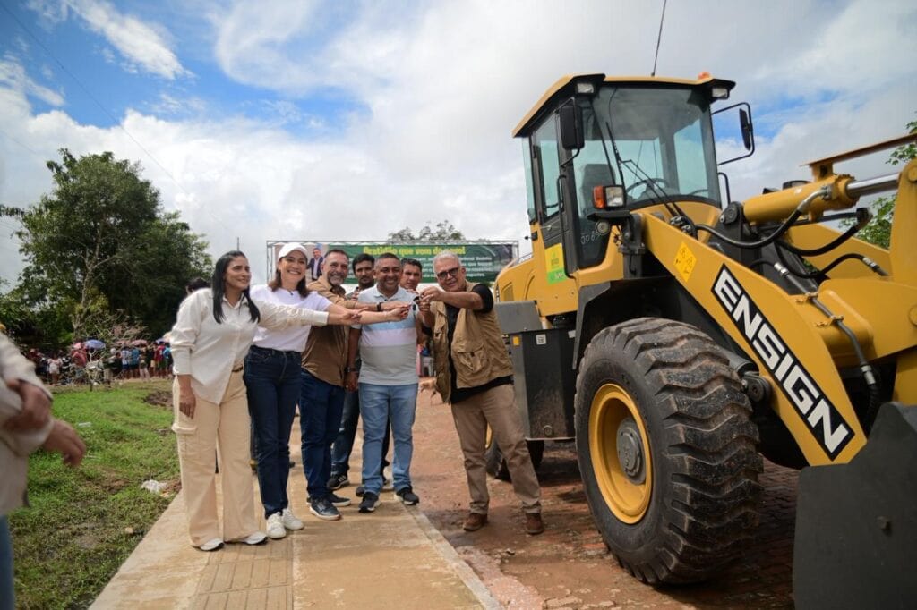 Mailza anuncia R$ 5 milhões em investimentos e obras em Porto Walter