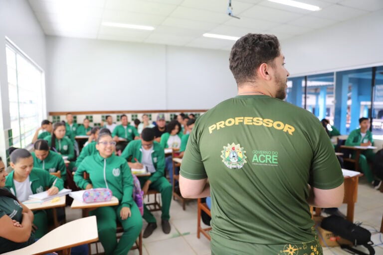 Pré-Enem Legal realiza aulões percorre municípios do Acre