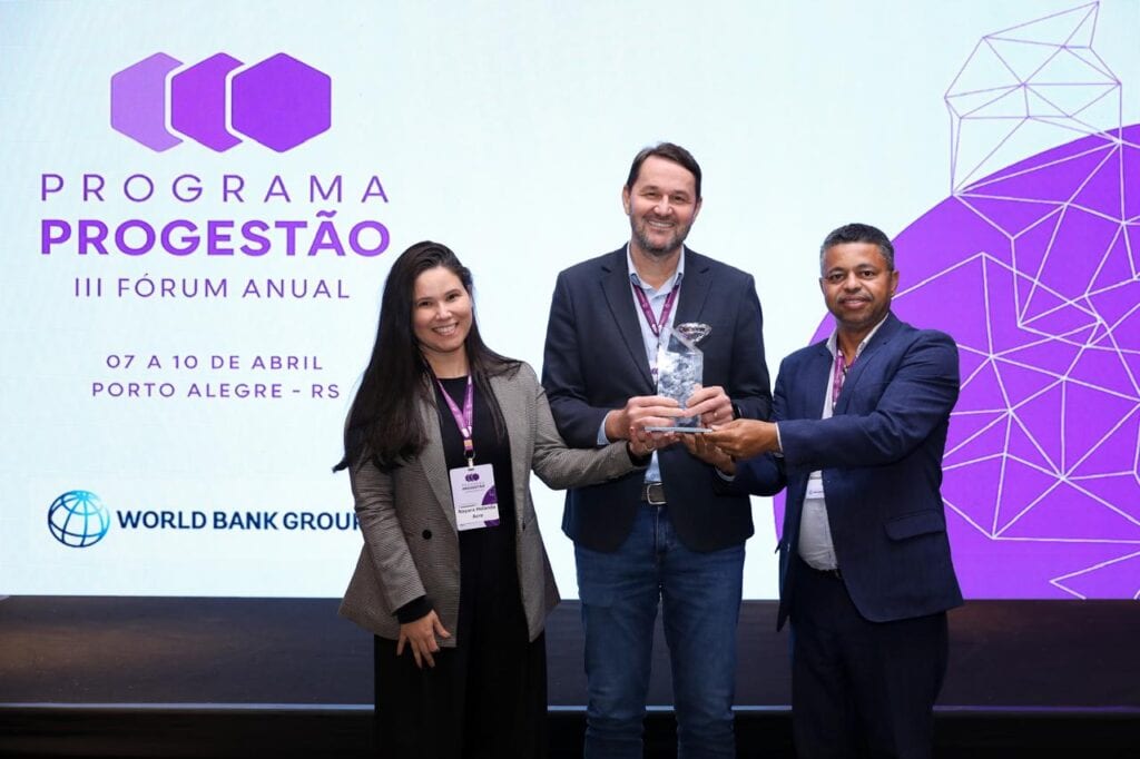 Acre recebe prêmio do Banco Mundial por gestão pública