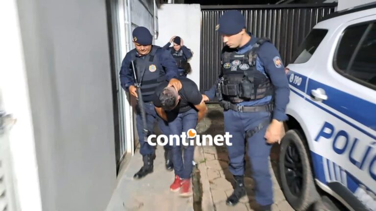 Homem é preso com mais de 30 papelotes de cocaína em Rio Branco