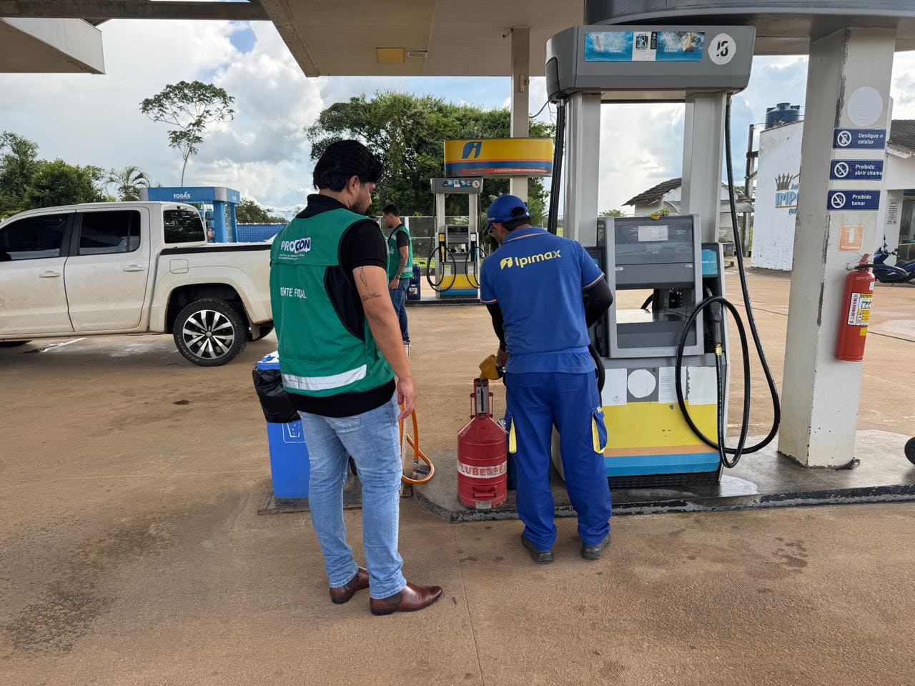 Procon intensifica fiscalização contra preços abusivos de combustíveis no Acre Procon intensifica fiscalização contra preços abusivos de combustíveis no Acre
