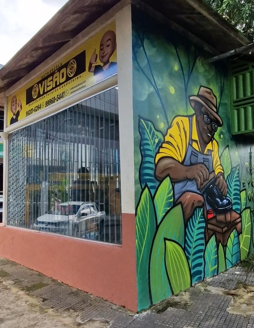 Em 2012, o quiosque dos engraxates ganhou um espaço revitalizado e com ambiente climatizado. Foto: Wellington Vidal