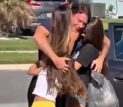 Vídeo mostra chegada de Ramagem em casa após detenção nos EUA