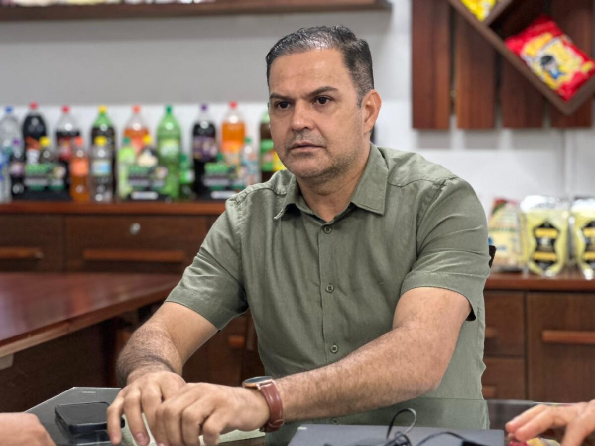 Em visita ao Juruá, novo secretário da Seict detalha planos para a região Em visita ao Juruá, novo secretário da Seict detalha planos para a região