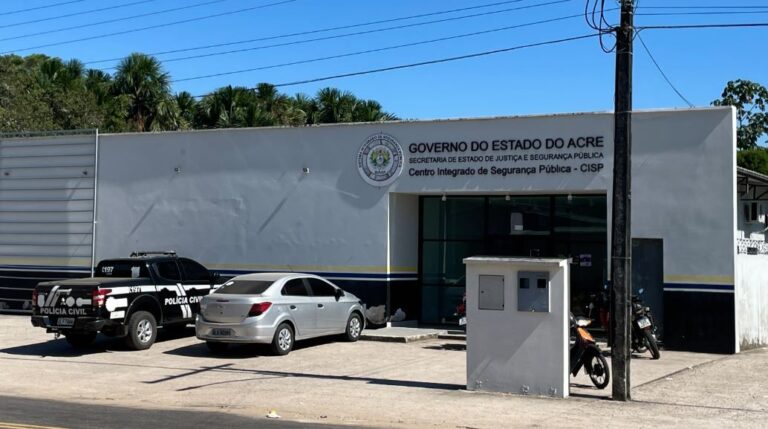 Uma ocorrência de ameaça, desobediência e resistência à prisão mobilizou a Polícia Militar na tarde de sábado (18) no bairro São Francisco, nas proximidades do bar Maria Pepita, em Mâncio Lima.