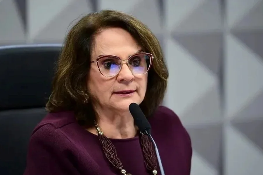 Pesquisa aponta liderança de Carol De Toni ao Senado em SC