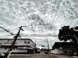 O domingo também deve ser marcado pela instabilidade.