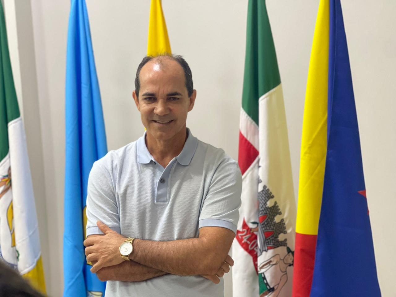 Zequinha também criticou o que classificou como isolamento de lideranças tradicionais