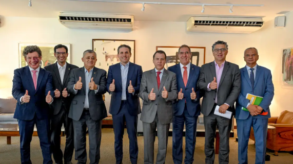 Governo e Câmara fecham acordo para fim da escala 6x1 ; saiba detalhes Governo e Câmara fecham acordo para fim da escala 6x1 ; saiba detalhes