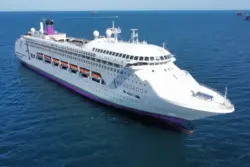 França confina 1.700 passageiros após morte em navio de cruzeiro