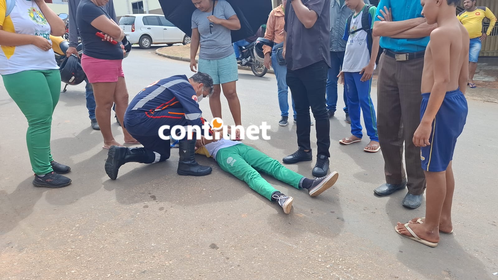 Motociclista sofre traumatismo craniano após atropelar adolescente em avenida de RB