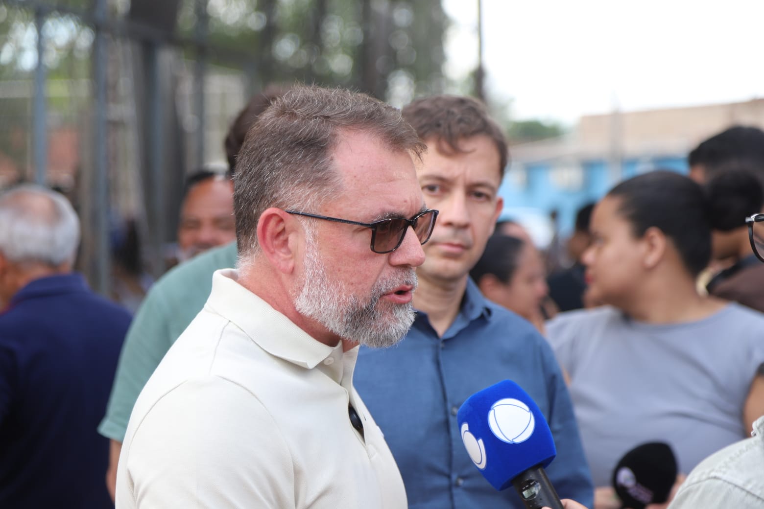 Alysson Bestene lança auxílio financeiro para famílias que perderam bens