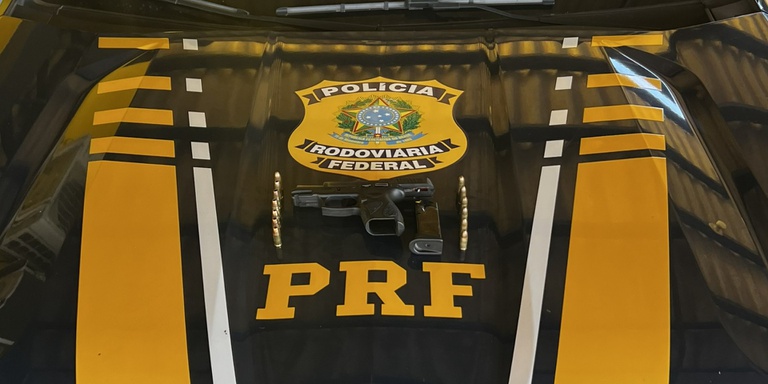 PRF prende homem com pistola furtada no Acre durante blitz em Rondônia