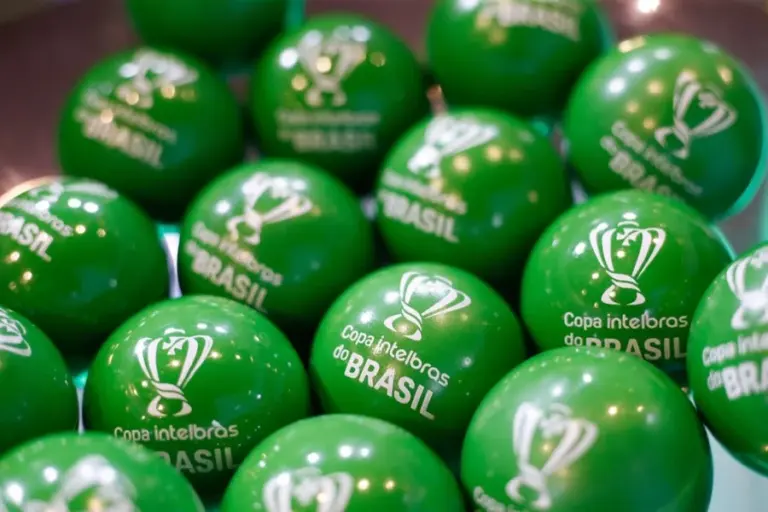 CBF define confrontos e mandos das oitavas da Copa do Brasil em sorteio nesta terça