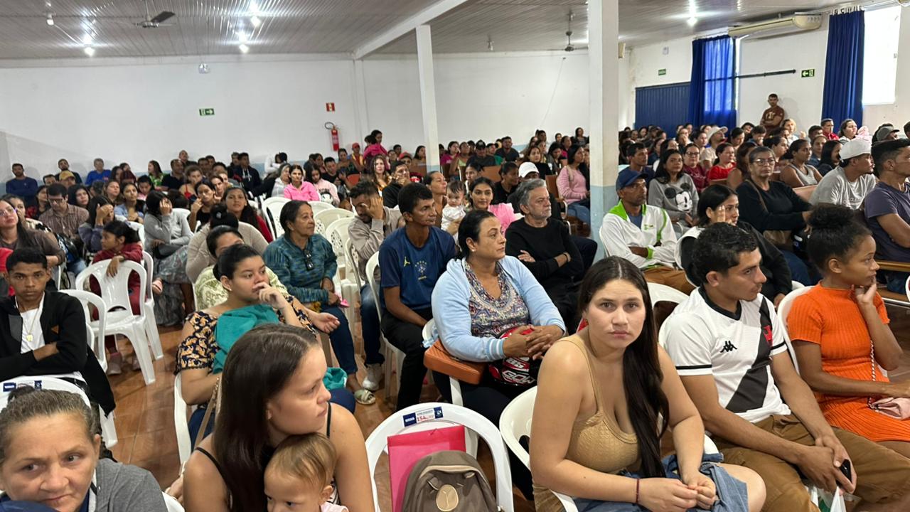 Cruzeiro do Sul inclui quase 500 novas famílias no programa Bolsa Família