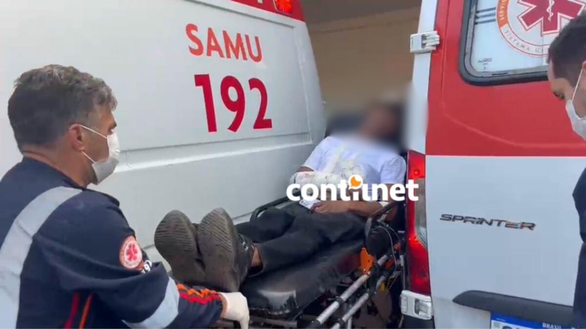 Ataque a tiros deixa homem ferido em frente da própria casa