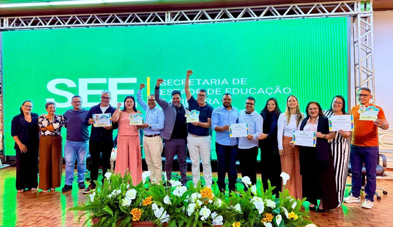 Educação de Feijó recebe prêmio de destaque em alfabetização no Acre