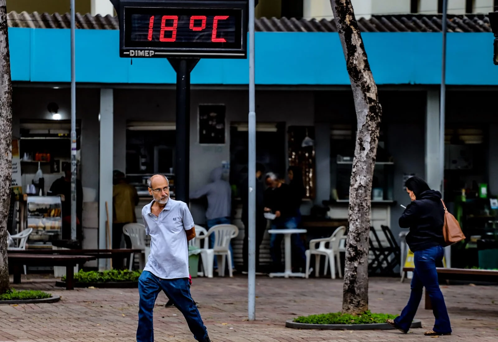 Massa de ar polar mantém tempo firme, seco e ventilado em todo o estado Massa de ar polar mantém tempo firme, seco e ventilado em todo o estado