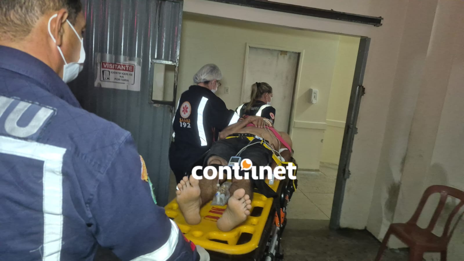 Pai é espancado na frente do filho de 10 anos após ser confundido em Rio Branco