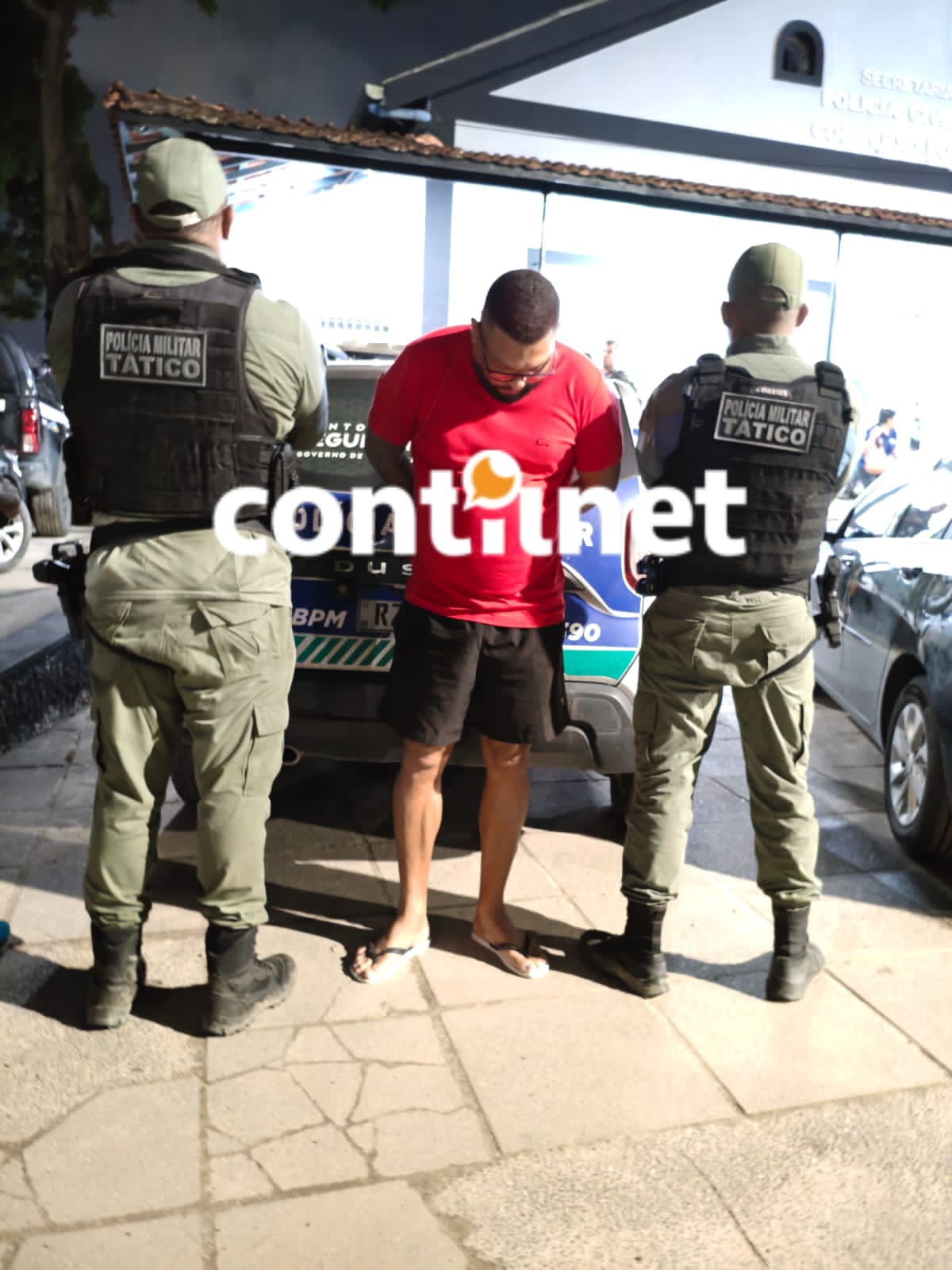 Foragido apontado como liderança do CV no Acre é capturado em Pernambuco Foragido apontado como liderança do CV no Acre é capturado em Pernambuco