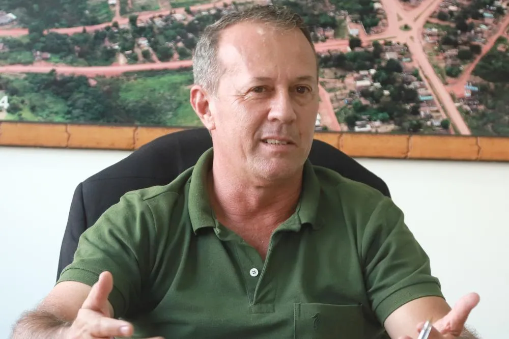 TCE investiga ex-prefeito por decreto de emergência e compra de combustíveis