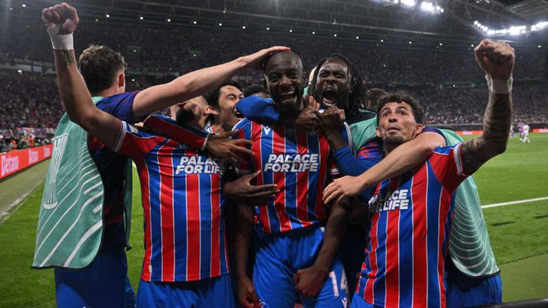 Crystal Palace vence Rayo Vallecano e conquista título inédito da Conference League Crystal Palace vence Rayo Vallecano e conquista título inédito da Conference League