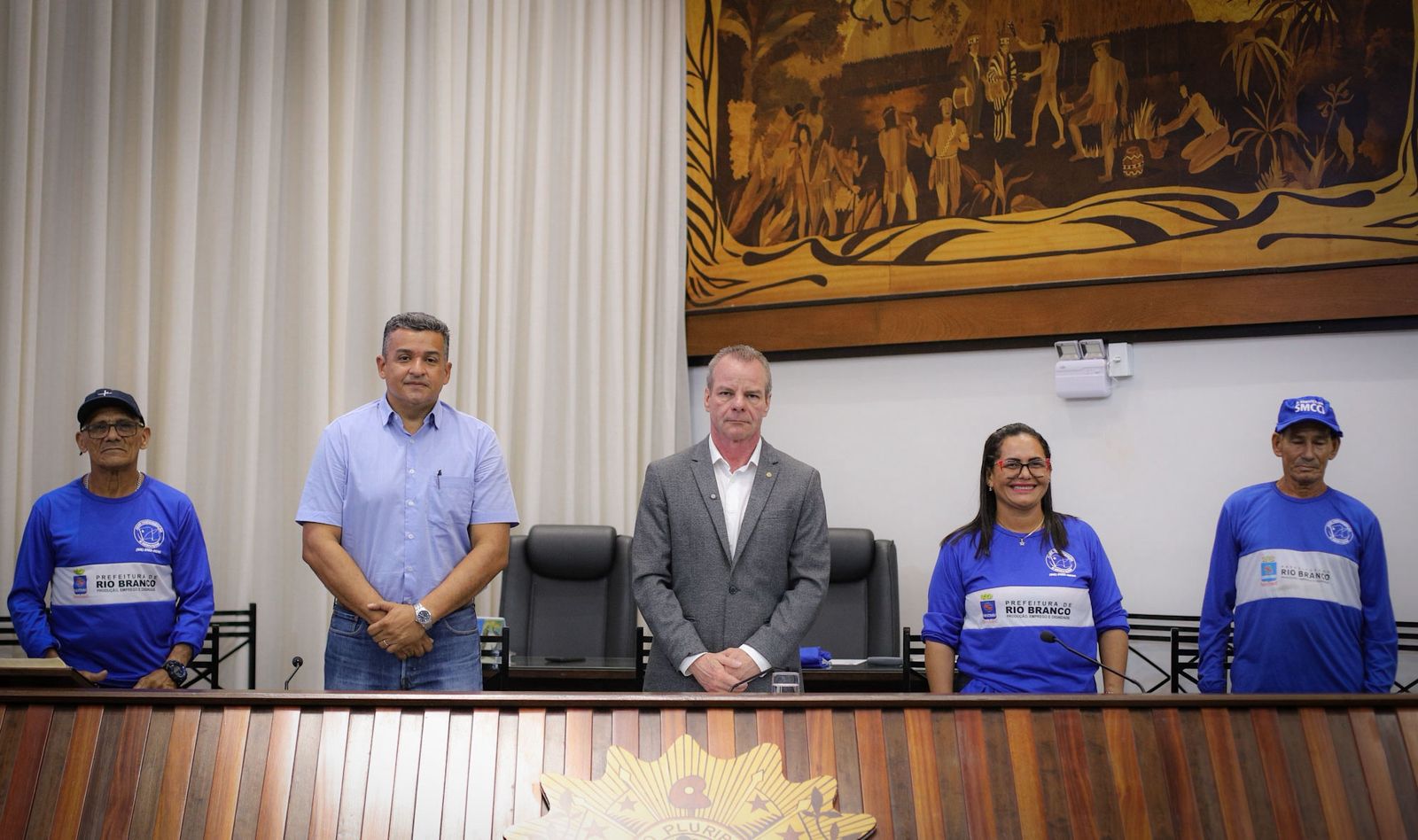 Pedro Longo propõe dia estadual dos garis e margaridas no Acre Pedro Longo propõe dia estadual dos garis e margaridas no Acre
