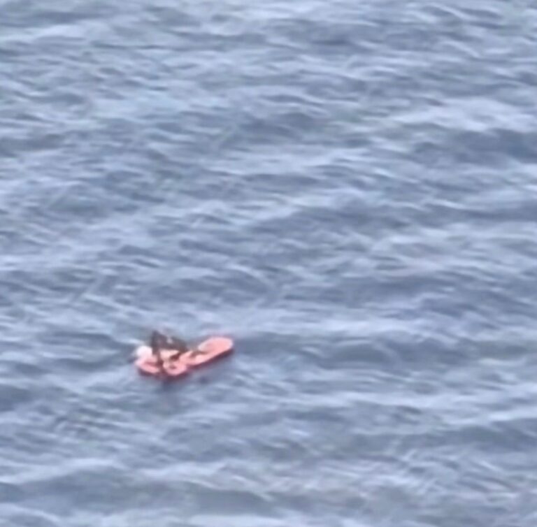 Pentágono divulga vídeo de resgate dramático após queda de avião no mar