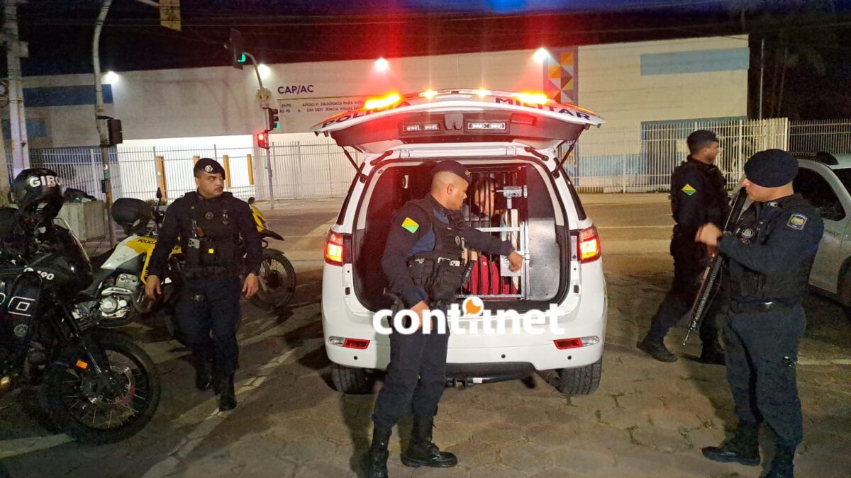 Polícia prende homem vendendo drogas próximo a campo de futebol de Rio Branco