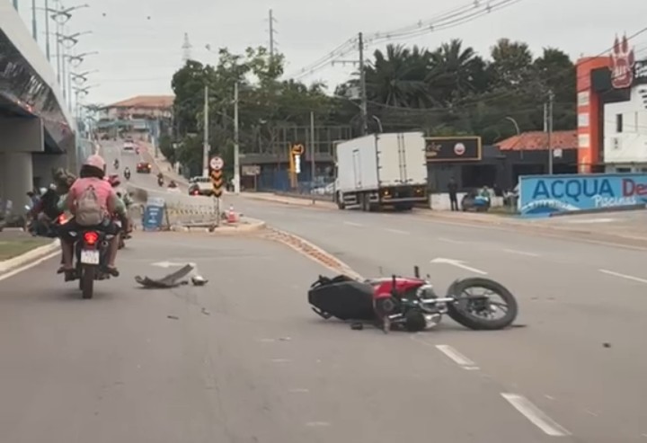 Acidente com motocicleta é registrado próximo ao Elevado Beth Bocalom