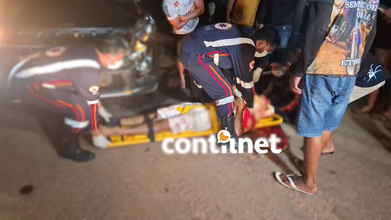 Colisão entre moto e carro deixa jovem com traumatismo craniano e fratura em Rio Branco