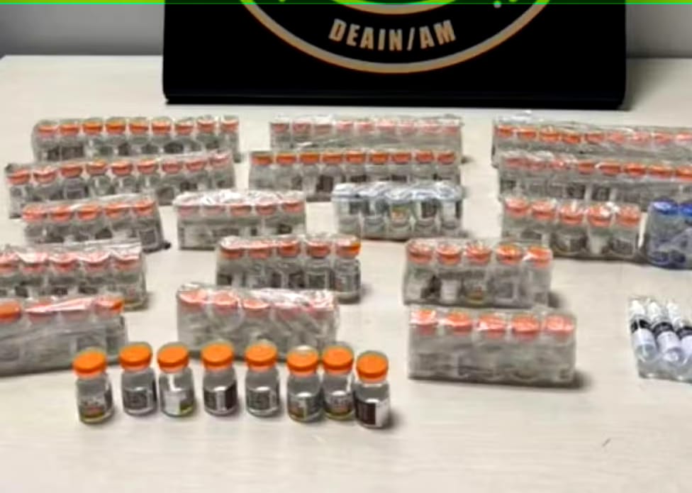 PF intercepta passageiros e apreende ampolas para emagrecimento em aeroporto