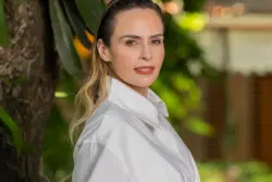 Ana Paula emociona em depoimento sobre maternidade