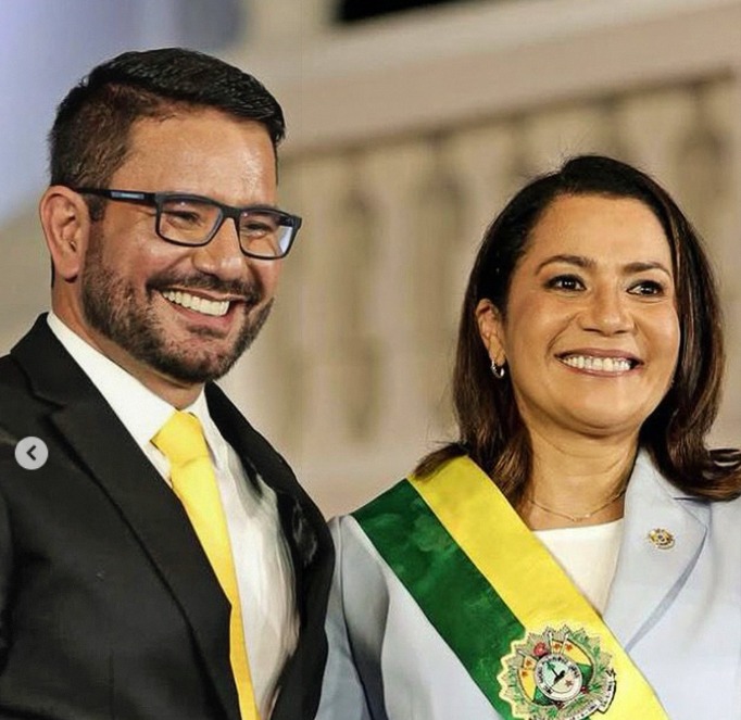 Mailza declara apoio a Gladson Camelí após julgamento no STJ
