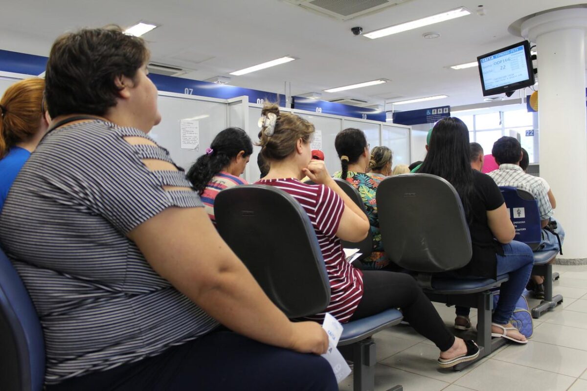 Nova regra muda acesso a serviços e afeta usuários em todo o país