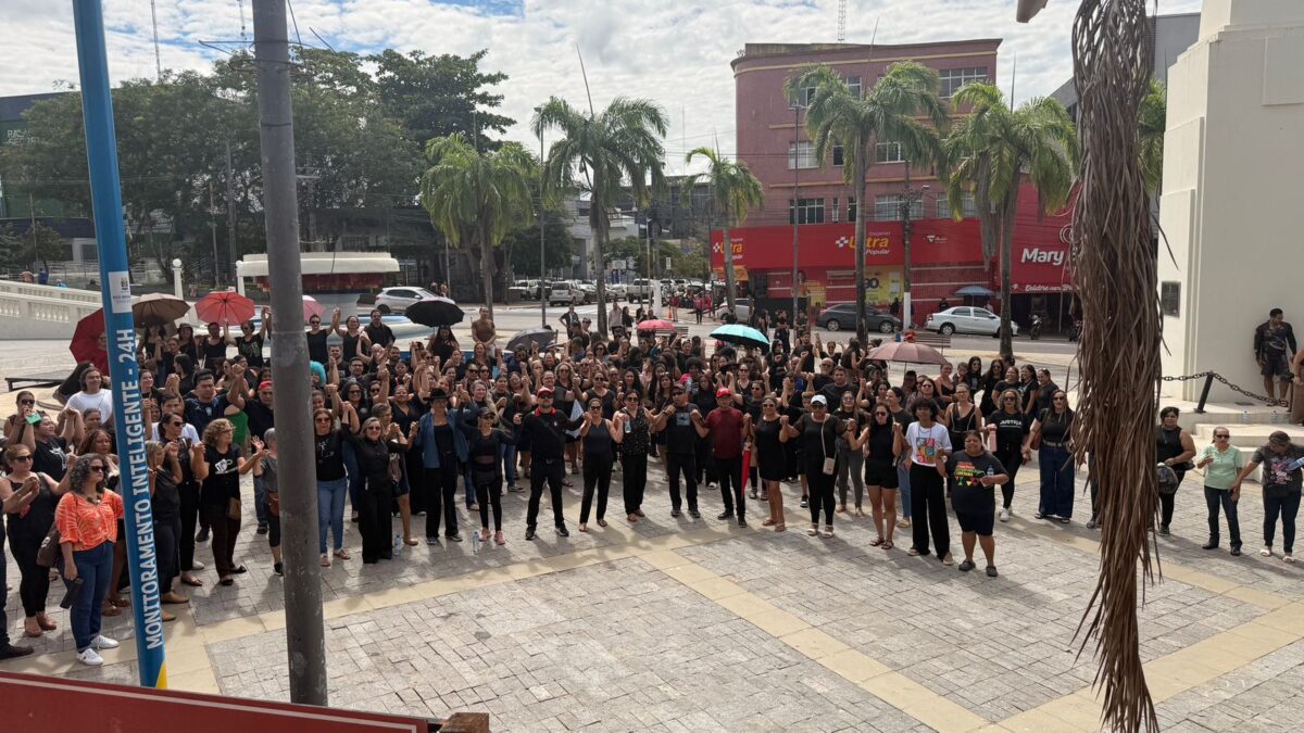 Profissionais da Educação marcam novo ato