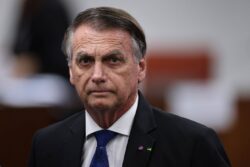 Polícia apreende arma de Bolsonaro em posse de sargento no Distrito Federal