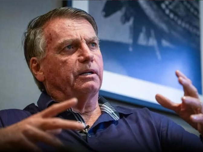 Bolsonaro segue internado apĂłs cirurgia no ombro e tem alta prevista Bolsonaro segue internado apĂłs cirurgia no ombro e tem alta prevista
