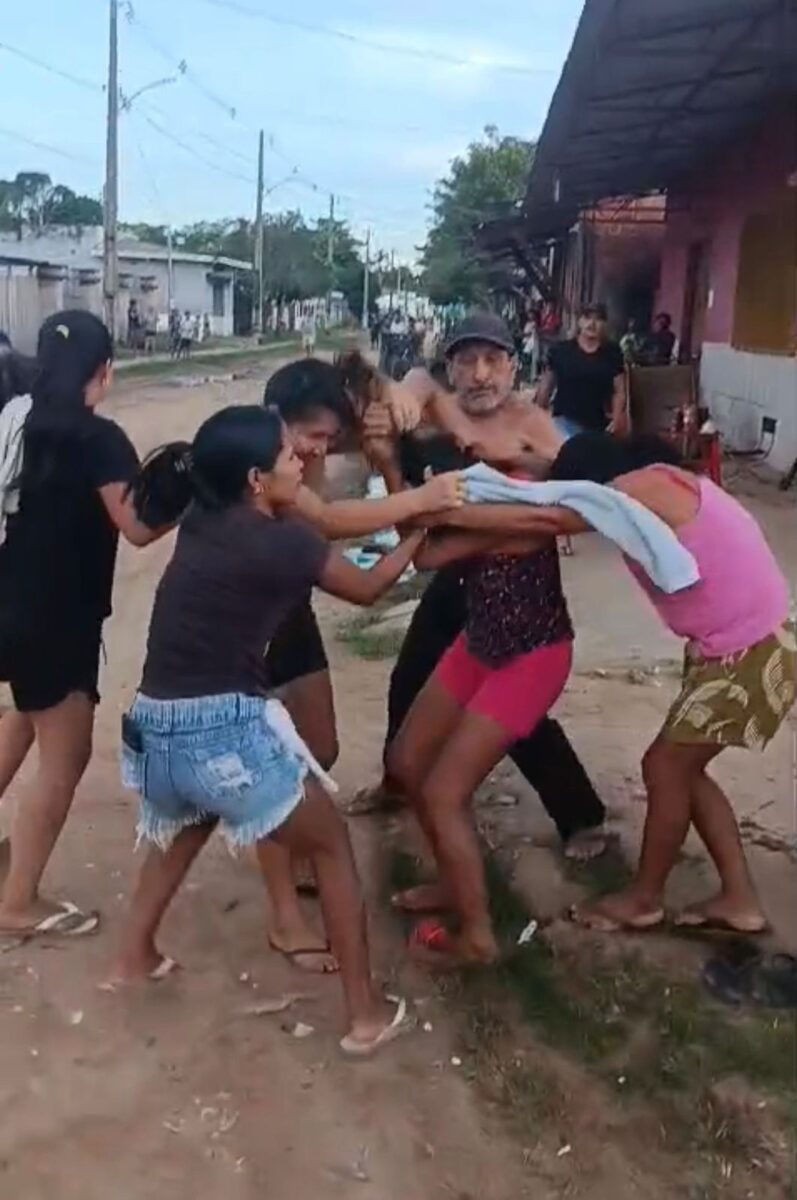 Idoso é agredido ao tentar separar briga generalizada no interior do Acre 