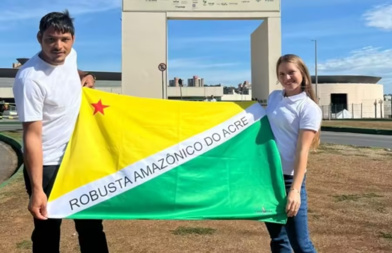 Produção de café transforma vida de família acreana